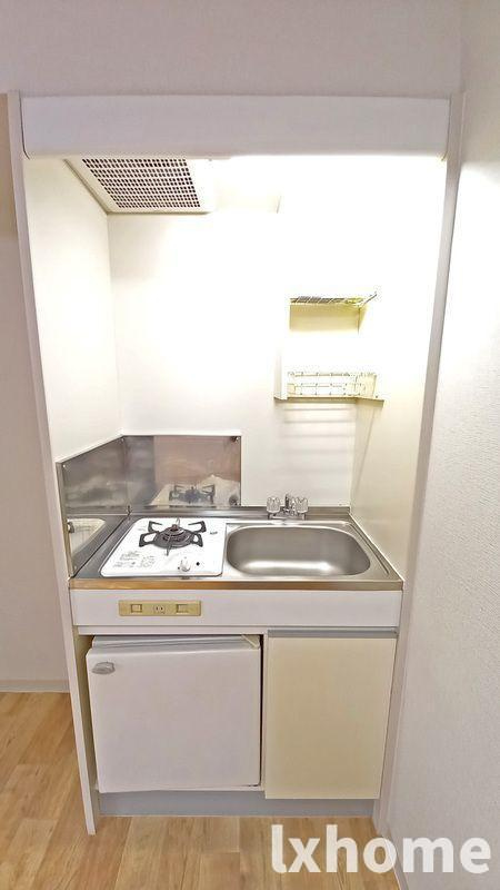 ネオセレス五番館のキッチン|きれいなキッチンです