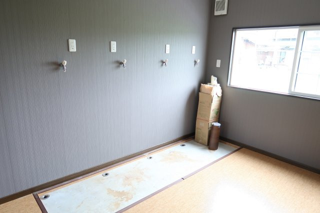 蒲生郡竜王町須恵　一棟アパート（寮）