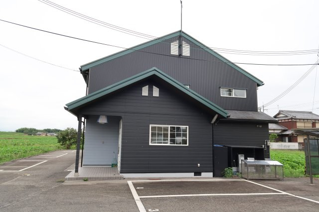 蒲生郡竜王町須恵　一棟アパート（寮）の外観