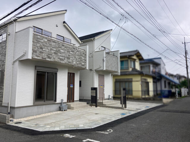 ブルーミングガーデン　柏市逆井４丁目２棟／１期２号棟の前面道路含む現地写真|★販売現地★2026.7.4撮影