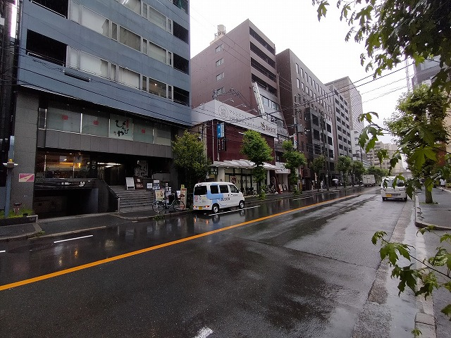 吹田市江坂町１丁目の店舗事務所