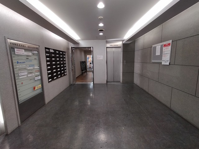 吹田市江坂町１丁目の店舗事務所