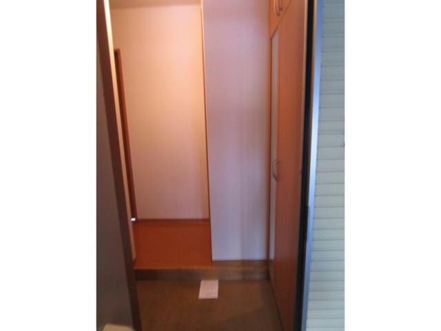 ユトリロ２の玄関