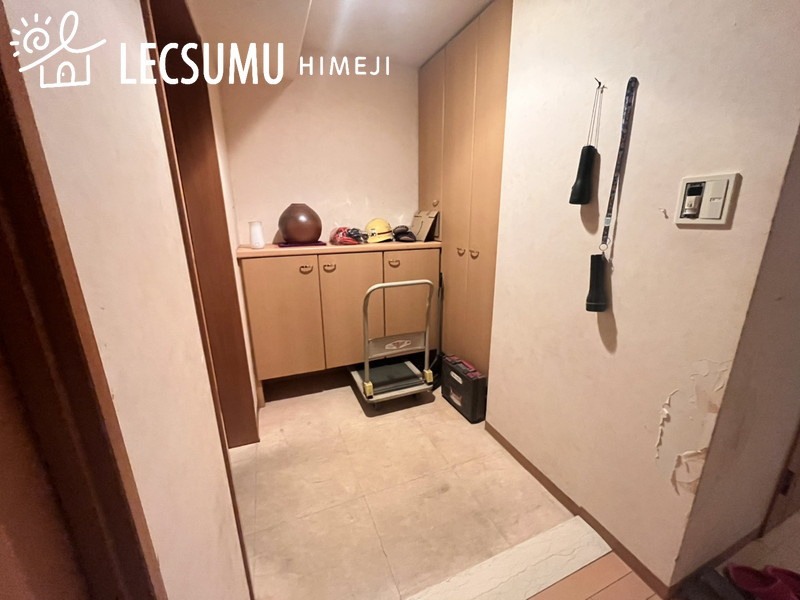 エンブレイス姫路飾磨Ⅲの玄関
