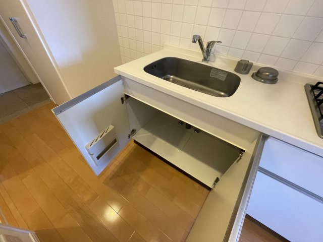 調布市多摩川５丁目の賃貸マンションのキッチン