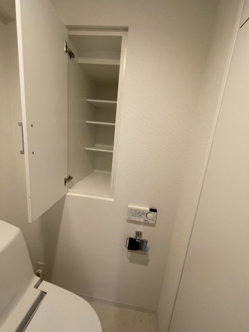 調布市多摩川５丁目の賃貸マンションの収納