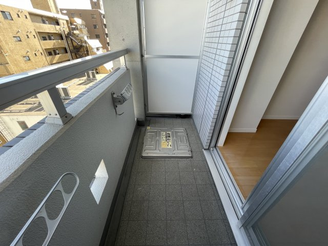 調布市多摩川５丁目の賃貸マンションのバルコニー