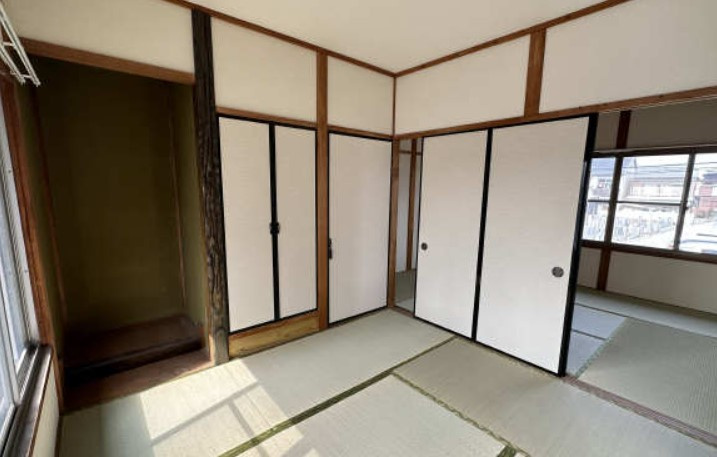 収益住宅　鏡島中1丁目の和室|2階