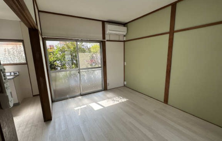 収益住宅　鏡島中1丁目の居間・リビング|1階