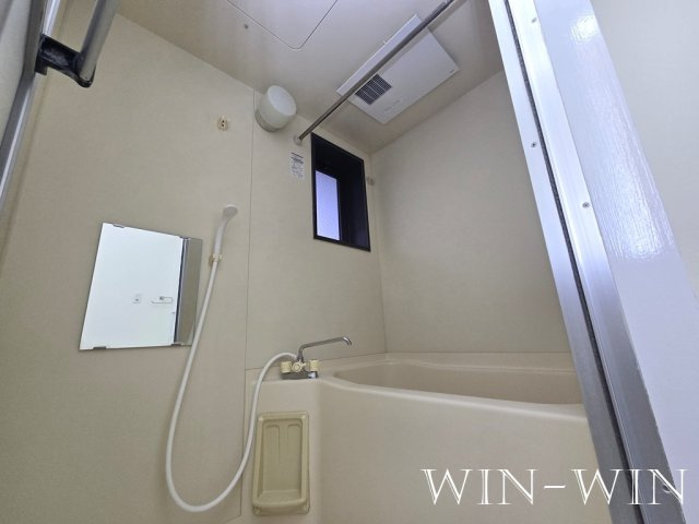 丸八 第2マンションの浴室