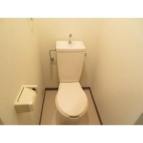 アベニール曙橋のトイレ|トイレです