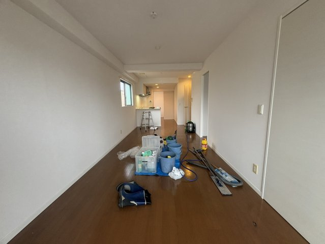 ボナール江坂のロビー