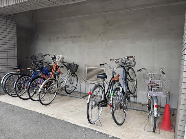 ＤＥＬＵＸ　ＣＯＮ　ＭＯＴＯの設備