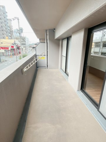 アルファステイツ光南町のバルコニー