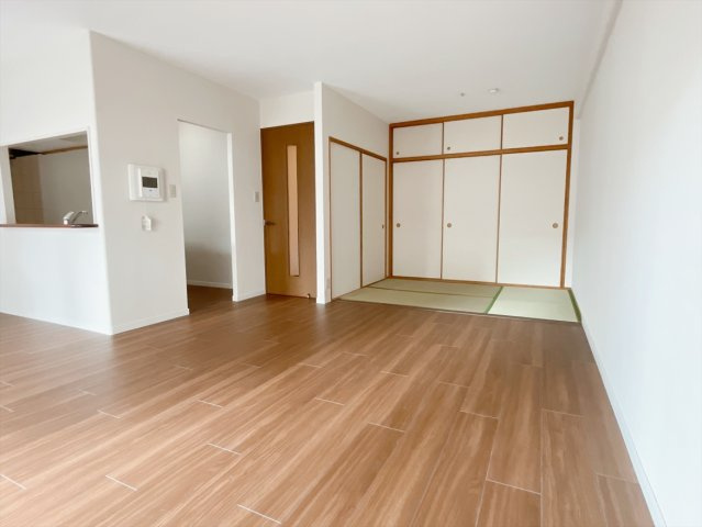 アルファステイツ光南町の居間・リビング