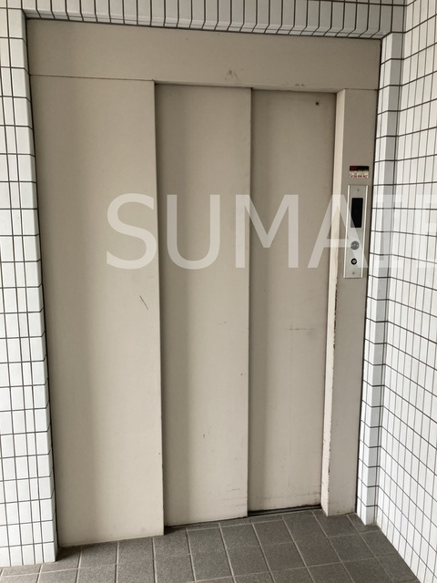 延安ビル　(ノブヤスビル)のその他共用部分|エレベーター完備。