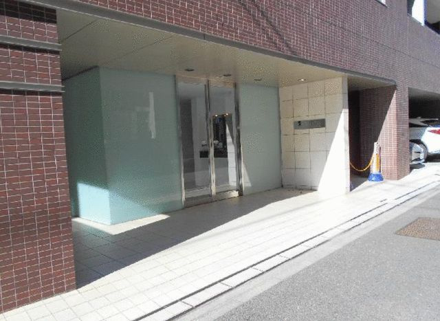 クレジデンス日本橋浜町のエントランス