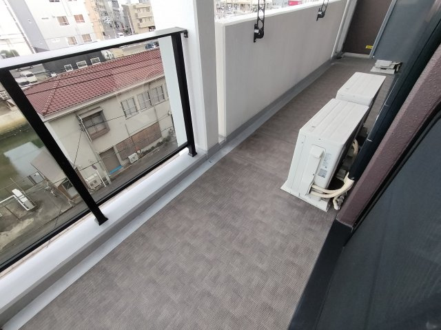 JMFレジデンス名駅南(旧:Dimora名駅南)のバルコニー