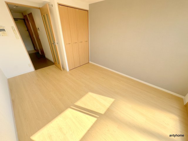 サムティ阿波座ルッソ　仲介手数料無料の寝室
