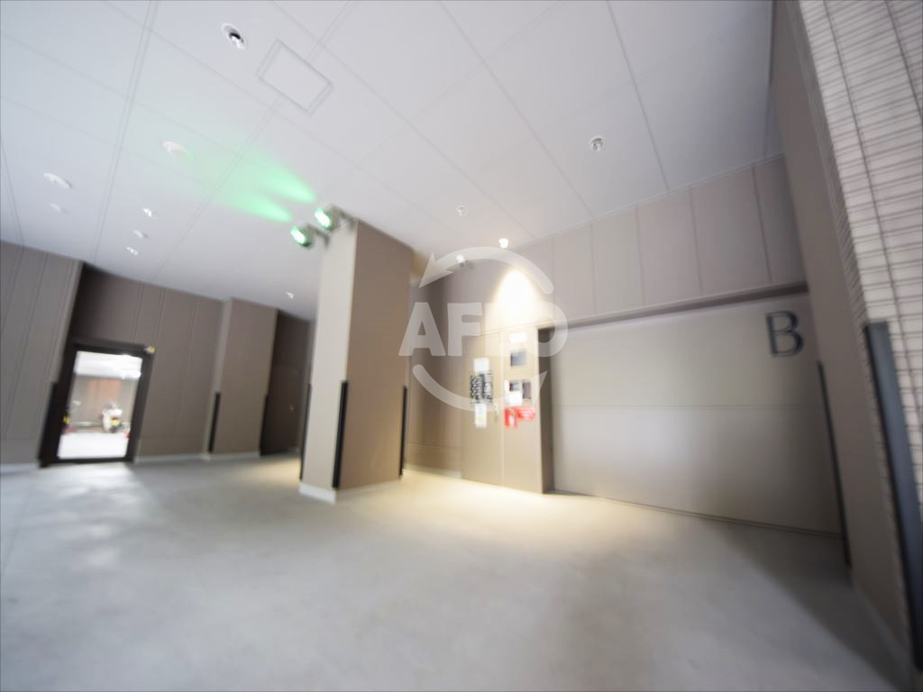 プレミストタワー大阪新町ローレルコート　堀江小学校区の駐車場|プレミストタワー大阪新町ローレルコート　駐車場