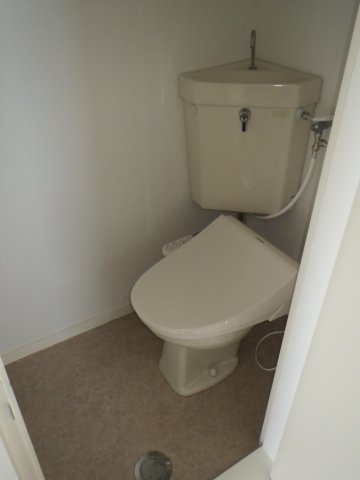 レジデンスYのトイレ|コンパクトで使いやすいトイレです