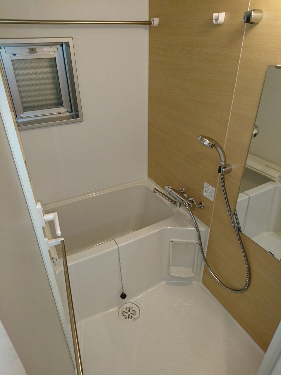新品家具付きマンション箱崎25(KaGood福岡)の浴室