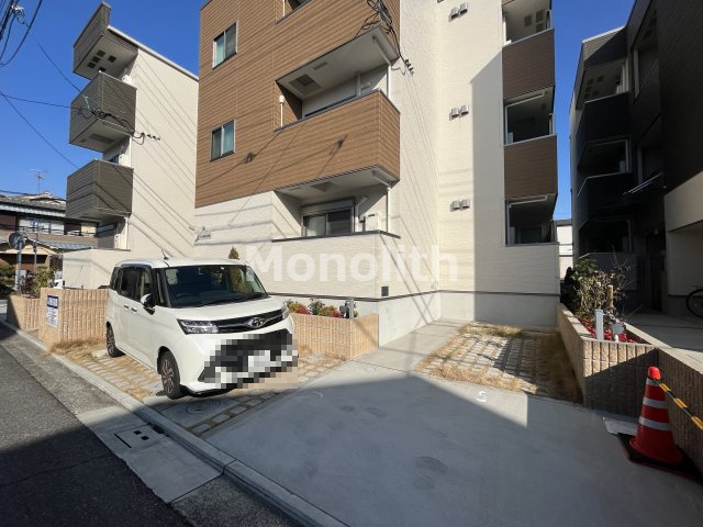 フジパレス鳳駅西Ⅱ番館の駐車場