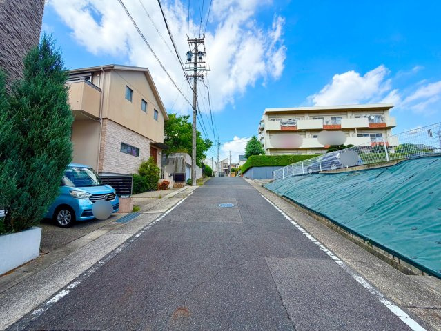名東区高間町戸建の前面道路含む現地写真|前面道路②