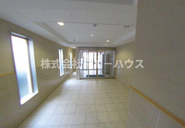 アメティスタ本中山のロビー