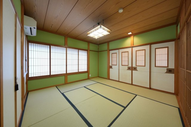 東伊豆町　片瀬の和室