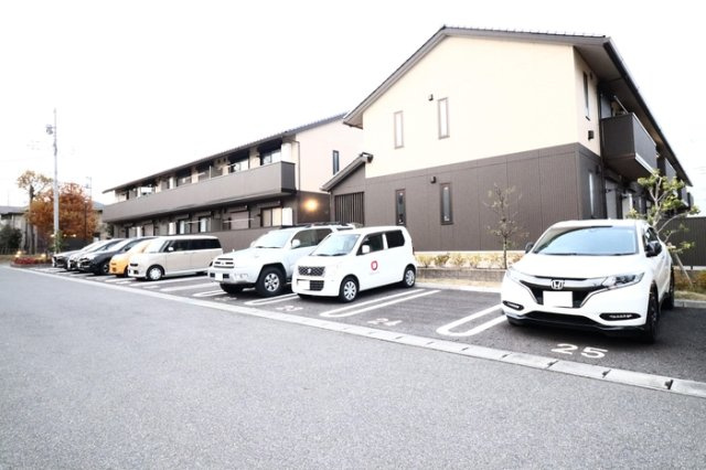 ブリエ Ⅱの駐車場|駐車場