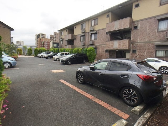 セントラルパークハイツ Ａ・Ｂの駐車場|駐車場
