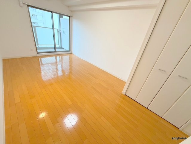 レジディア京町堀　仲介手数料無料の居間・リビング