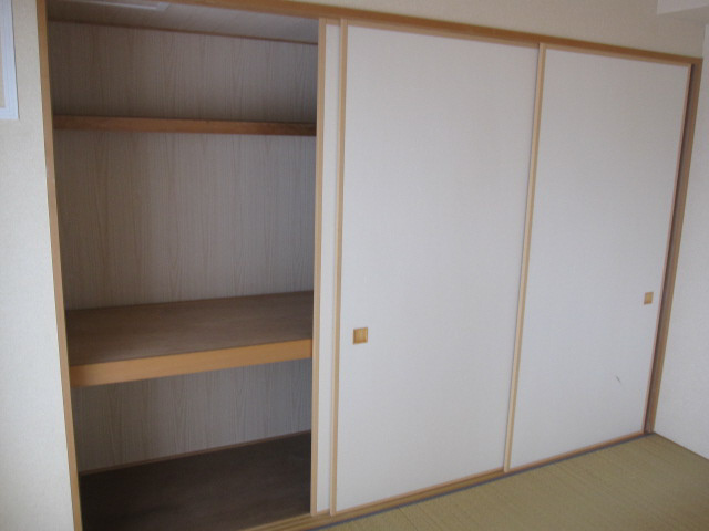シャトー北条の収納