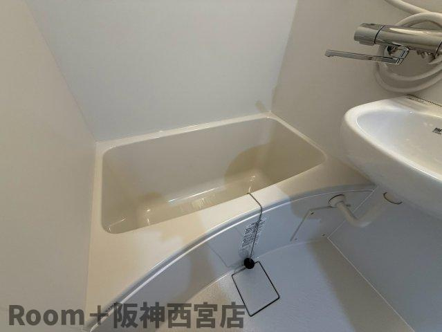 ノア西宮の浴室