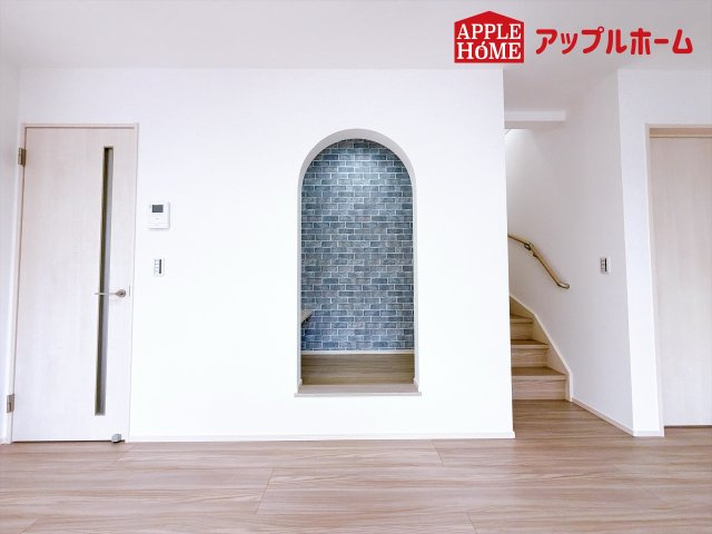 [新築住宅] 比企郡滑川町月の輪6丁目 全1区画の居間・リビング|人気のヌックスペースあります