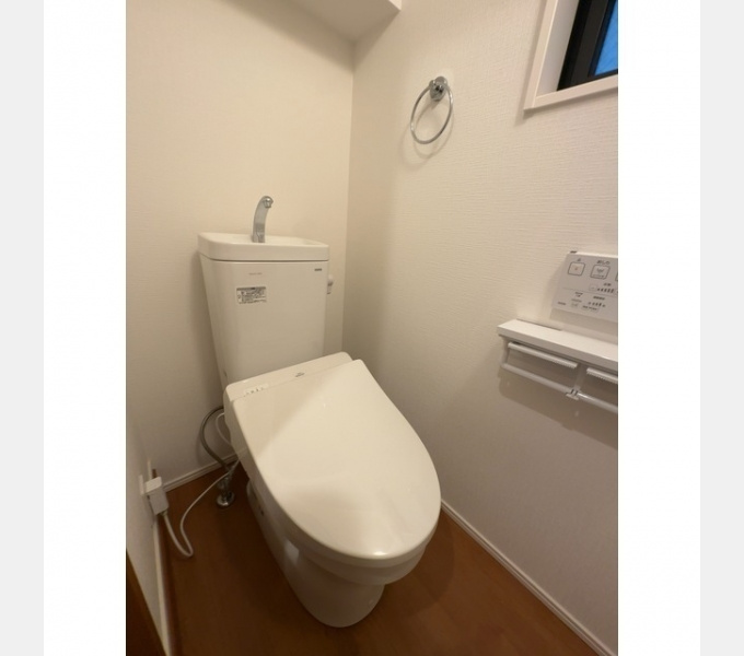 Kolet町屋#11のトイレ|落ち着いた色調のトイレです