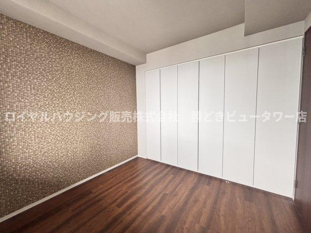 【寝室】
