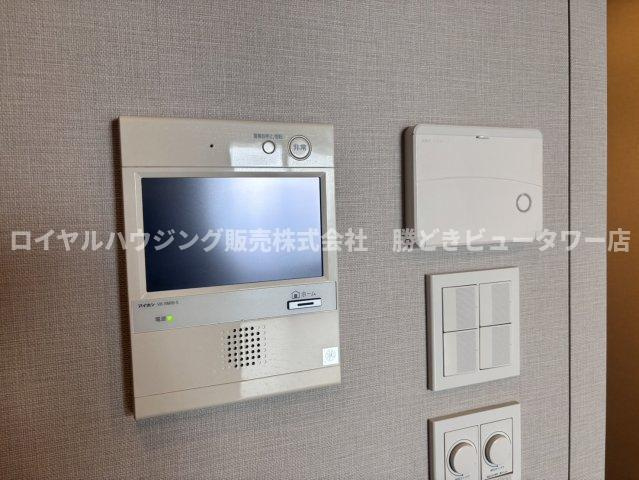 【TVモニター付きインターフォン】