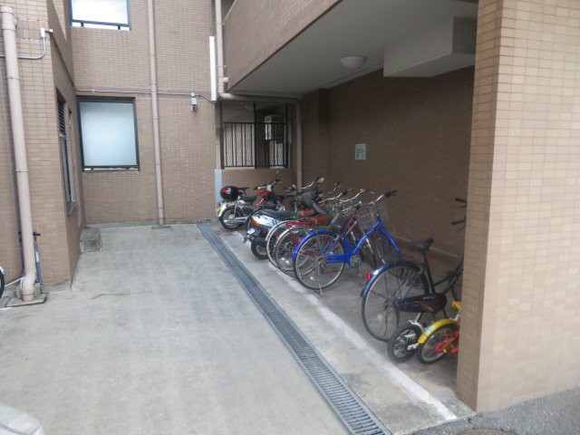 ロイヤルヴィーゼ南新在家のその他共用部分