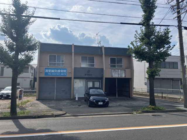 清里町３７４倉庫の外観