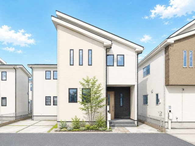 【外観パース】 | つくば市松代1丁目　中古戸建 | 【完成済】リフォーム物件となります。ハウスクリーニングもしており、そのまま気持ちよくお住まいいただけます。