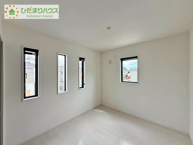 【洋室】 | つくば市松代1丁目　中古戸建 | ワークスペースにも趣味の部屋にも、居室にも。