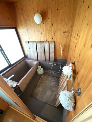 中古戸建の浴室