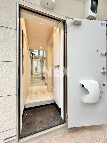 ロイヤル　モアナの玄関