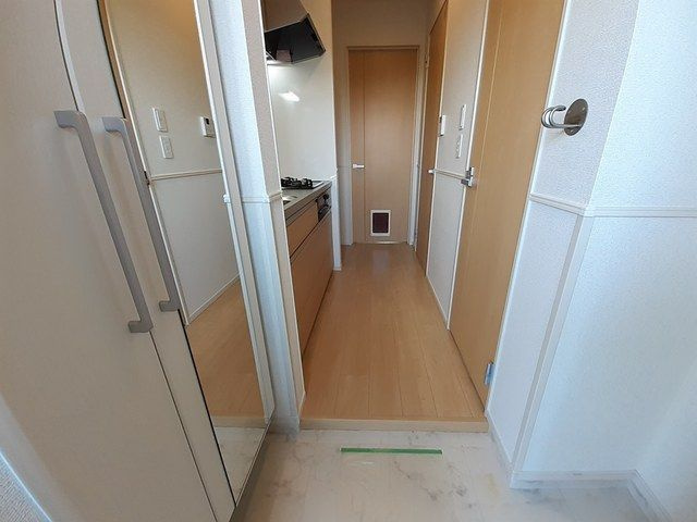 スタヴ　オールの玄関