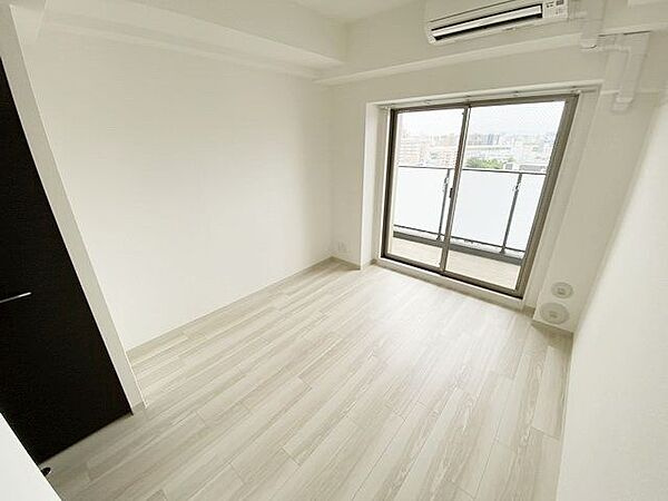 名古屋市中区新栄２丁目の賃貸マンションの居間・リビング