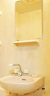 ルーブル三軒茶屋の洗面所