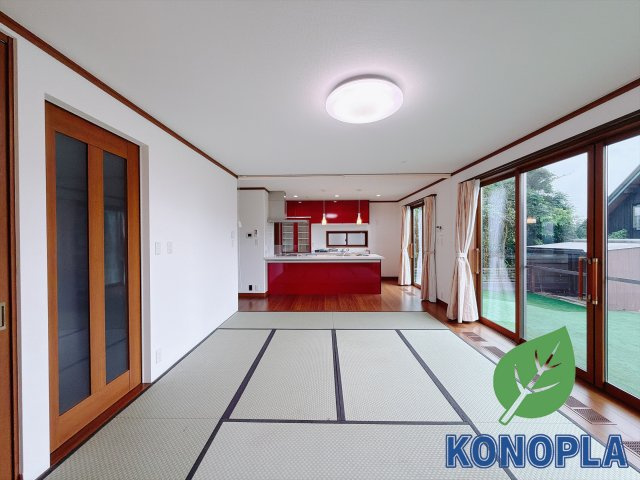 【中古戸建】高崎市三ツ子沢町の居間・リビング|■リビング｜毎日の家族とのご飯も大切に、充実できるようオシャレなダイニングキッチンをご用意しました♪より家族との絆も深まります＾＾