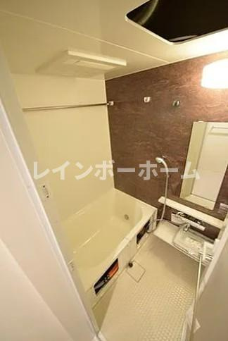 ジヴェルニーの浴室|ゆったり過ごせるお風呂です